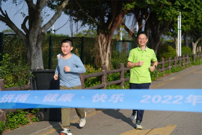 廣東博皓“技?jí)喝盒壅l(shuí)知曉，賽場(chǎng)風(fēng)云見(jiàn)真曉”第五屆運(yùn)動(dòng)會(huì)    -6