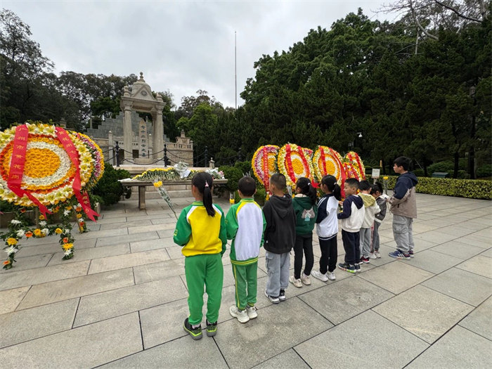 緬懷英烈志，傳承民族魂—黃花崗七十二烈士陵園祭奠活動  -2