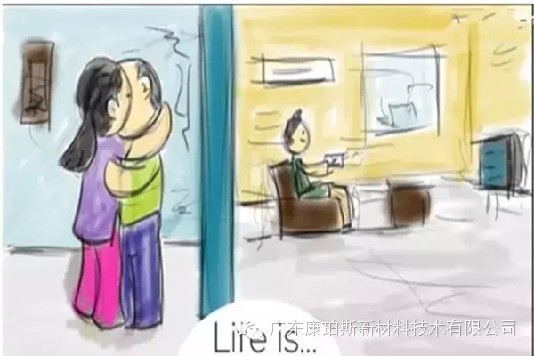人生就是。。。 就算孩子在家，還是忍不住與40歲的另一半偷偷親一口